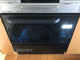 川崎市麻生区にお住まいのI様宅のオーブンをリンナイ「S15シリーズ」RSR-S15E-Bに交換させていただきました。