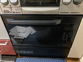 2021年2月5日、東京都大田区にお住まいのM様宅のオーブンをリンナイ「S15シリーズ」RSR-S15E-Bに交換させていただきました。